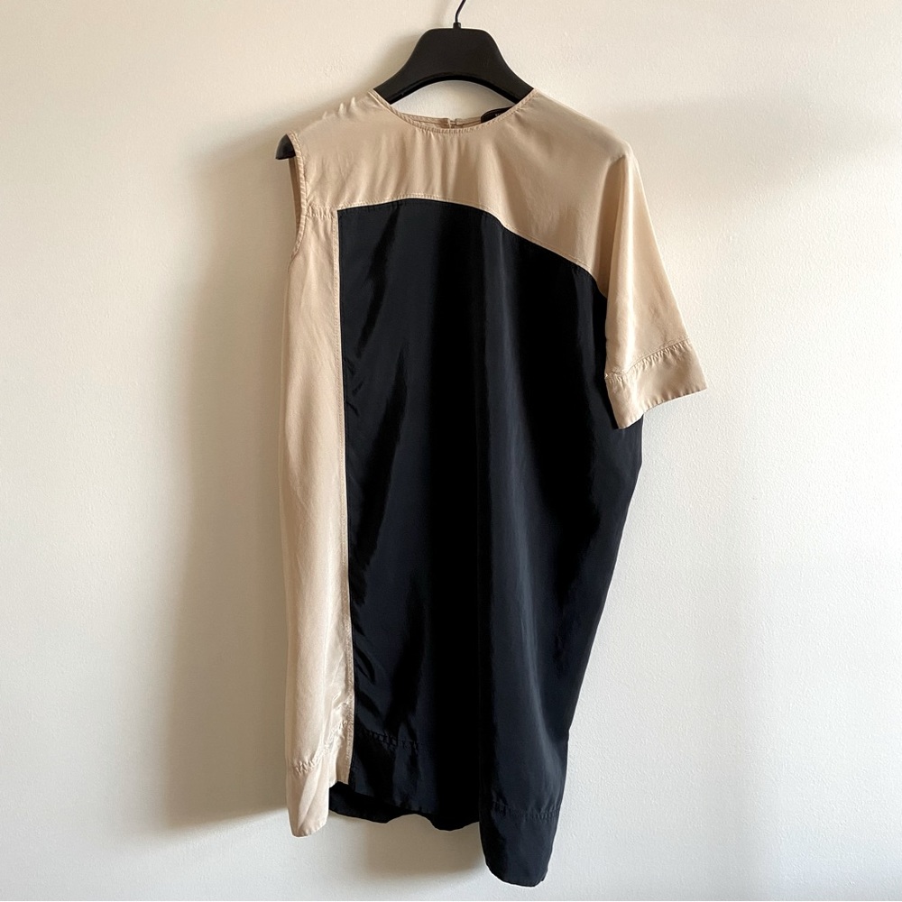 BCBG MAXAZRIA | XXS 100% Silk Asymmetrical Colour Block Mini Dress | tan black